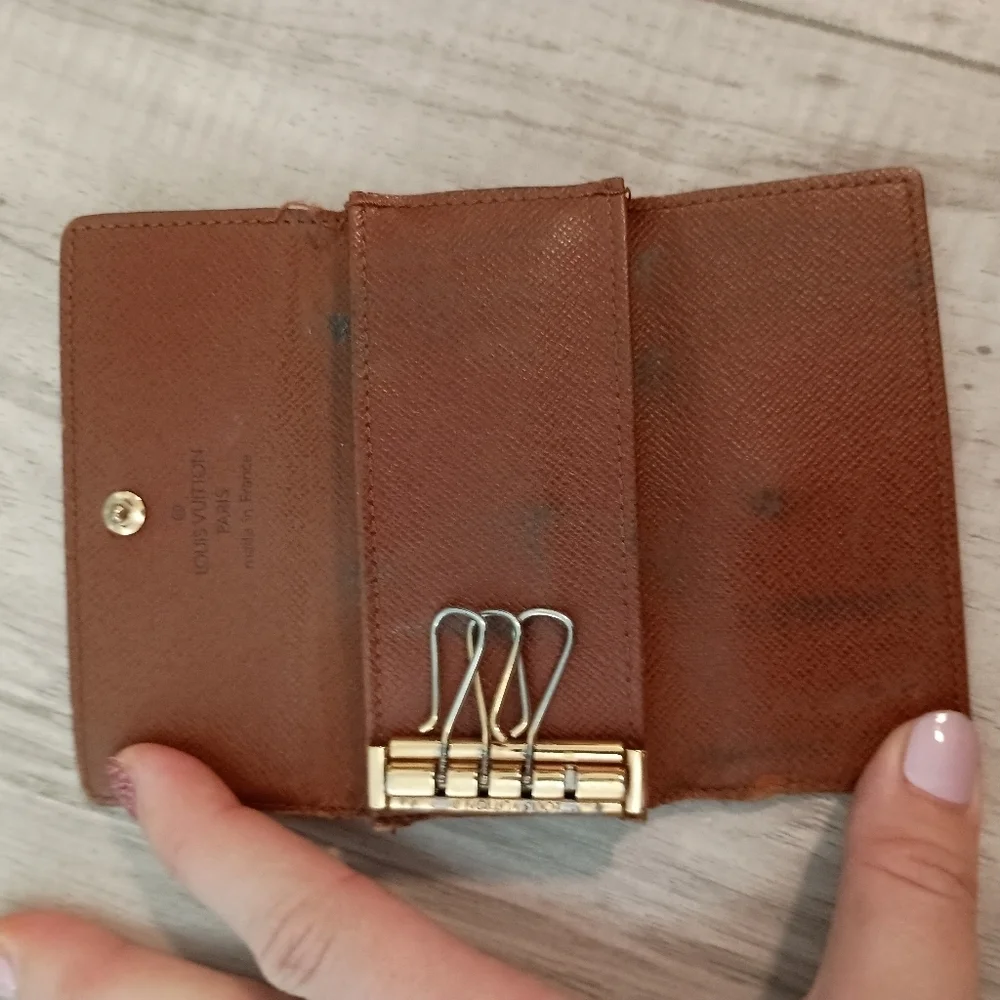 Louis Vuitton Monogram Key Holder